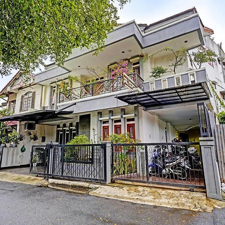 Spot On 91482 Sentosa Home Bandung Eksteriør billede